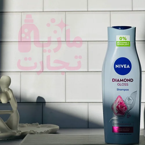 شامپو سر نیوا NIVEA مدل درخشانکننده و نرمکننده حاوی روغن گل رز و ذرات ریز الماس ۴۰۰میل