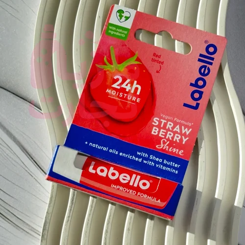 بالم لب لابلو LABELLO سری ۲۴ساعت آبرسانی 24h MOISTURE رایحه توتفرنگی ۴/8گرم