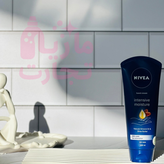 کرم دست نیوا NIVEA مدل INTENSIVE MOISTURE مناسب پوست خشک حاوی روغن بادام حجم ۱۰۰میل