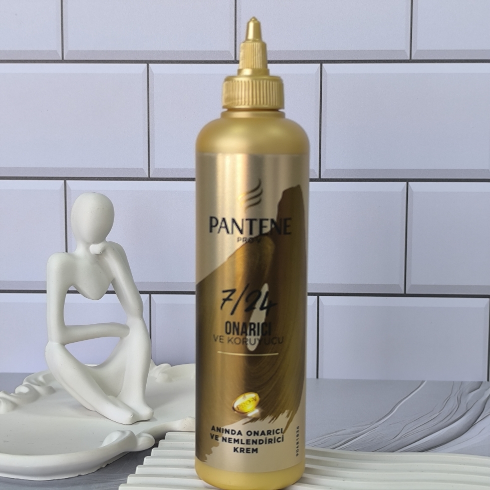 کرم مو آبرسان و تغذیه کننده پنتن مناسب موهای ضعیف و آسیب دیده 300 میل