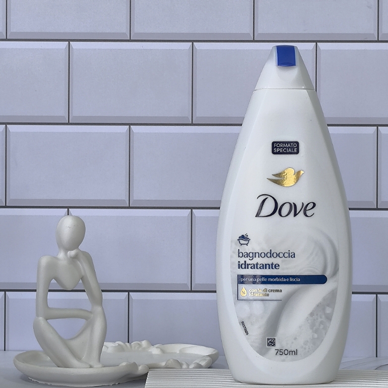 شامپو آبرسان بدن داو ۷۵۰میل Dove idratante