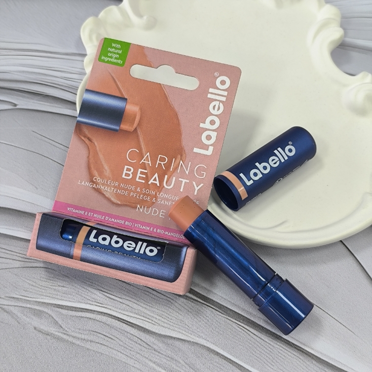 بالم لب لابلو Labello کرمی مدلCARING BEAUTY حجم 4/8gمیل